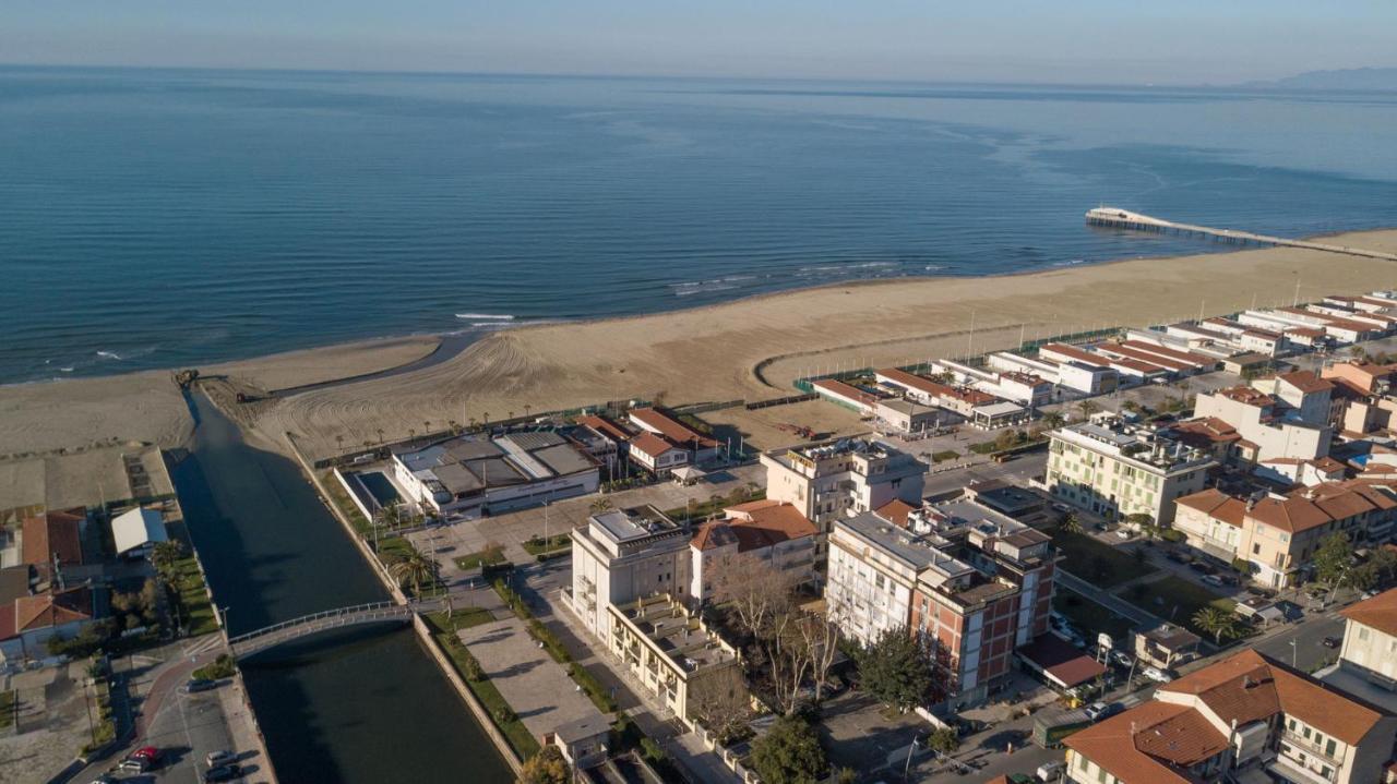 "Libeccio Apartment" Con Garage Privato Lido di Camaiore Exterior photo
